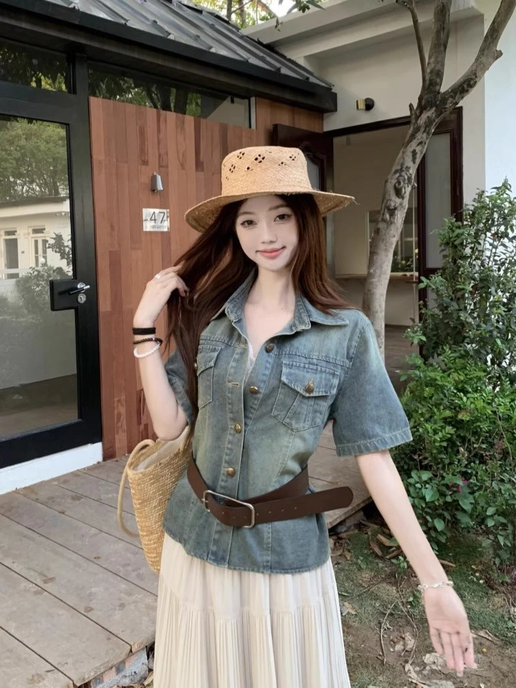 港风复古短袖修身牛仔衬衫外套2025新款夏季腰带收腰上衣百搭衬衣