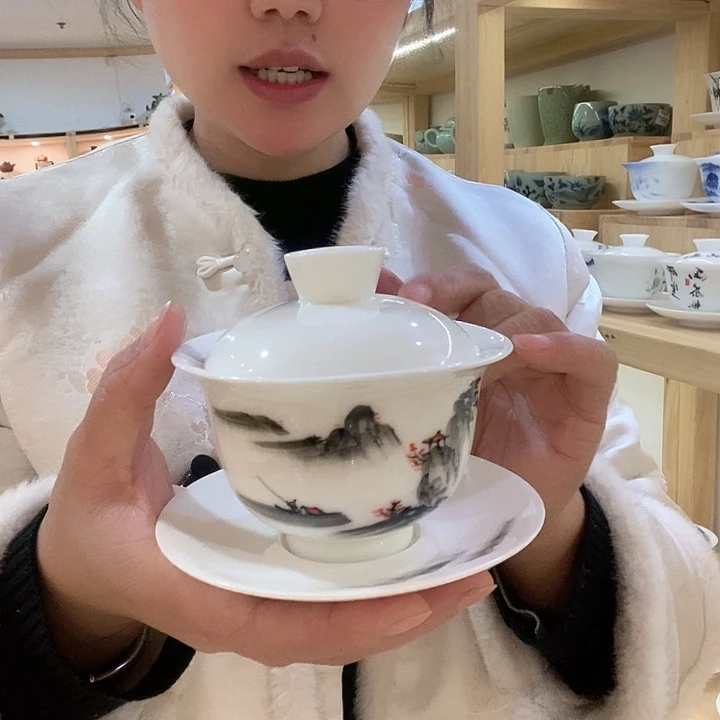 羊脂白白玉悬停盖碗