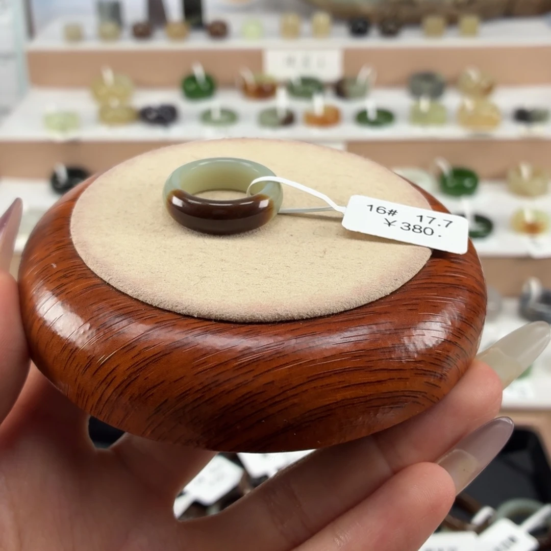 和田玉未镶嵌戒指内径17.7