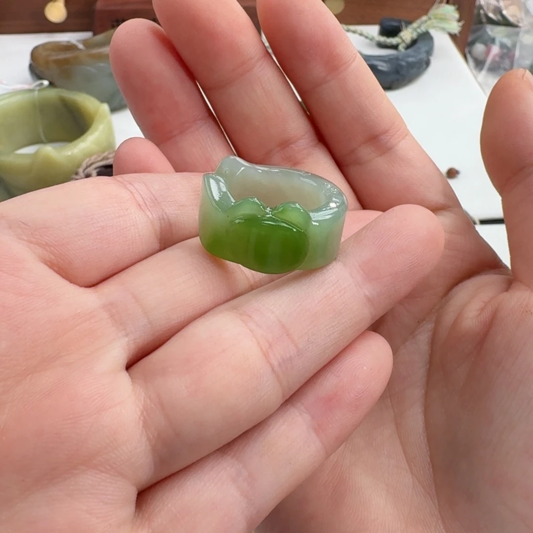 颈饰未镶嵌和田玉17