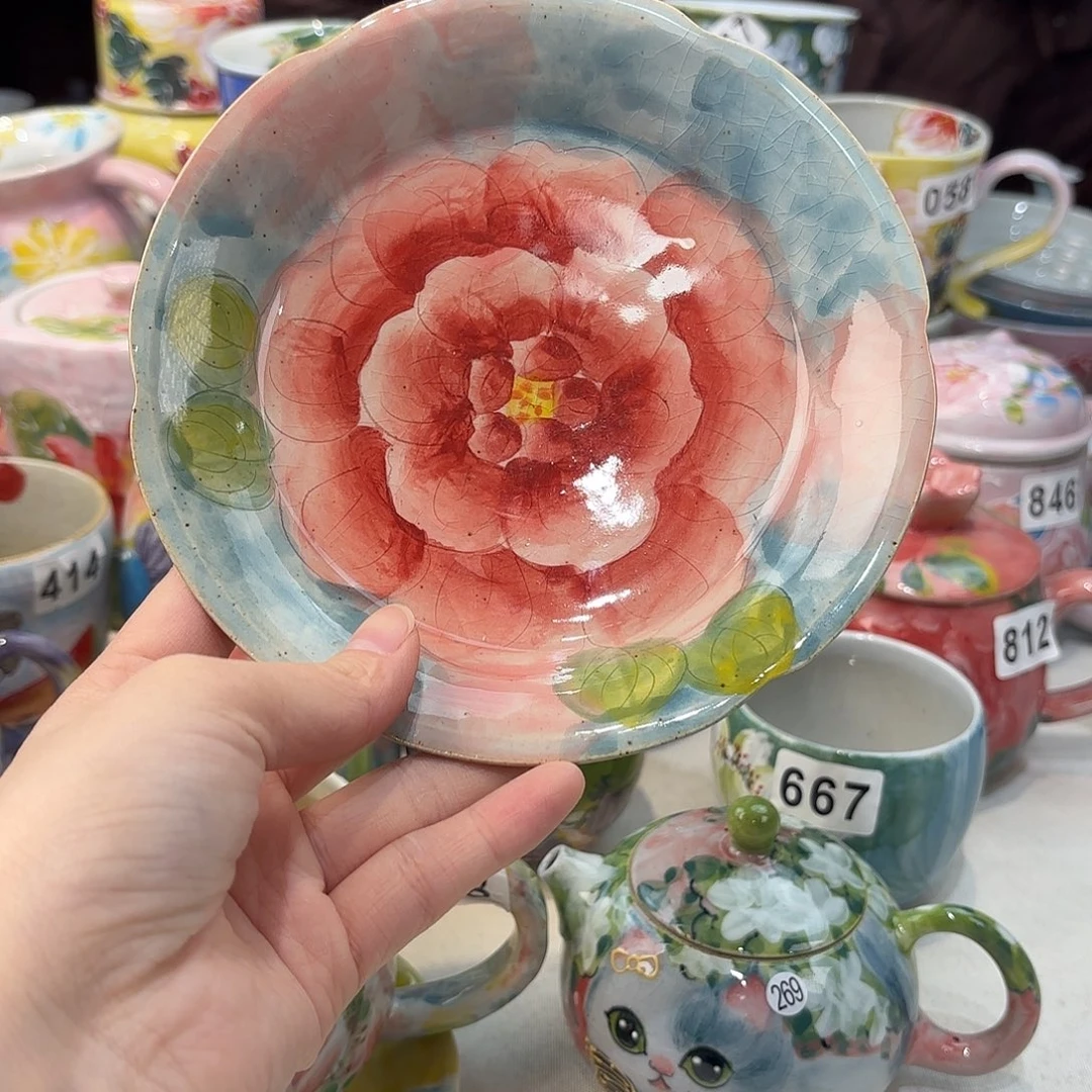 瓷片兔兔好可爱呀打