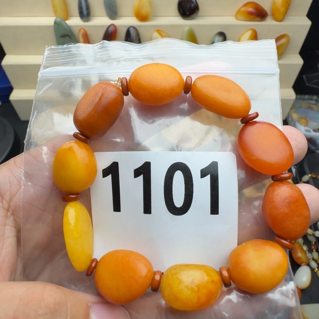 和田玉未镶嵌手串