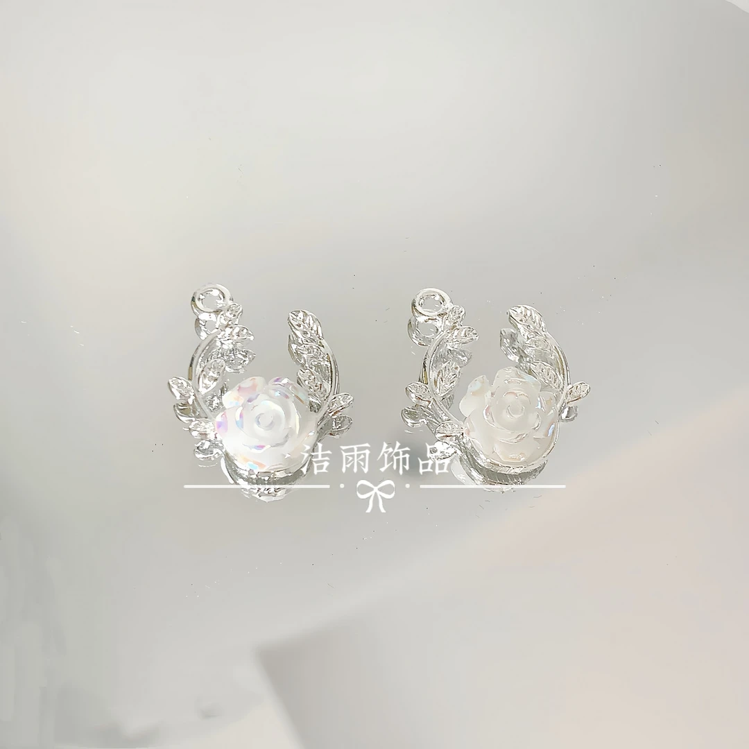 (洁雨饰品 DIY)  P189   银白月光玫瑰花枝挂坠