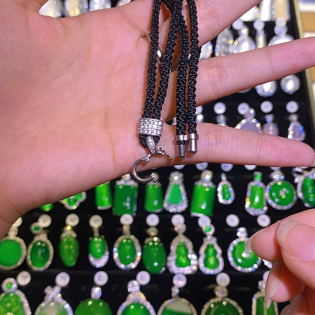 合金颈饰玛瑙/玉髓