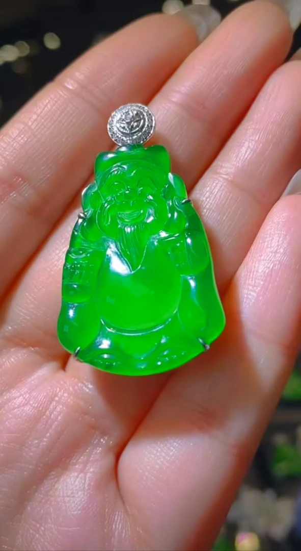 天然A货翡翠吊坠18k