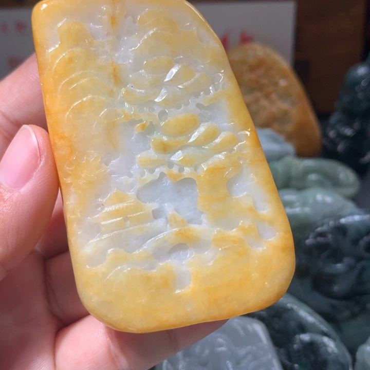 翡翠未镶嵌颈饰保真天然A货翡翠