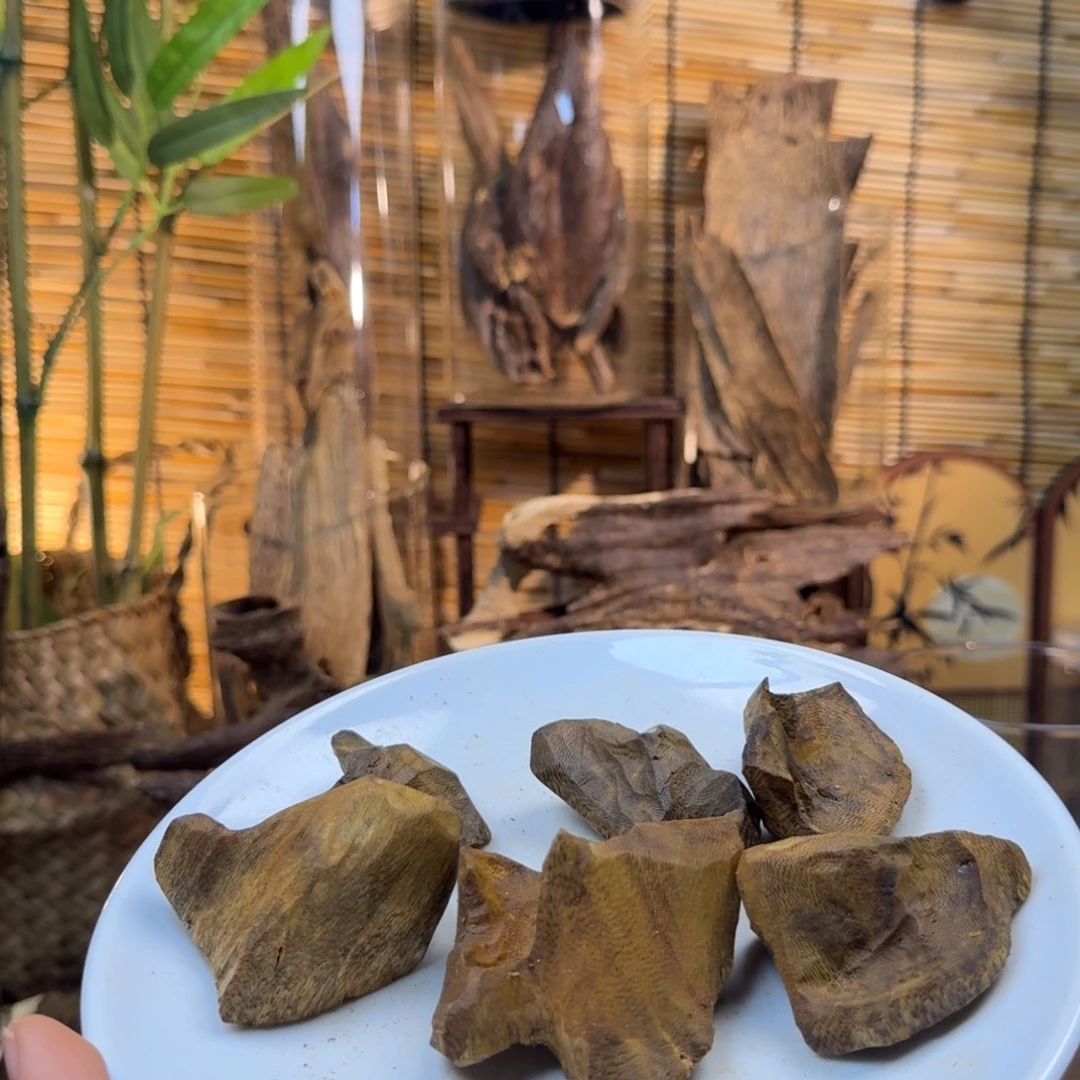 沉香碎屑沉香沉香包头53g