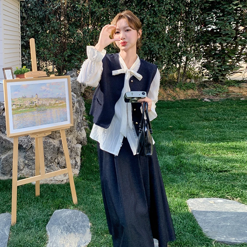 开春一整套ootd穿搭减龄高级感马甲半身裙衬衫三件套时尚休闲套装