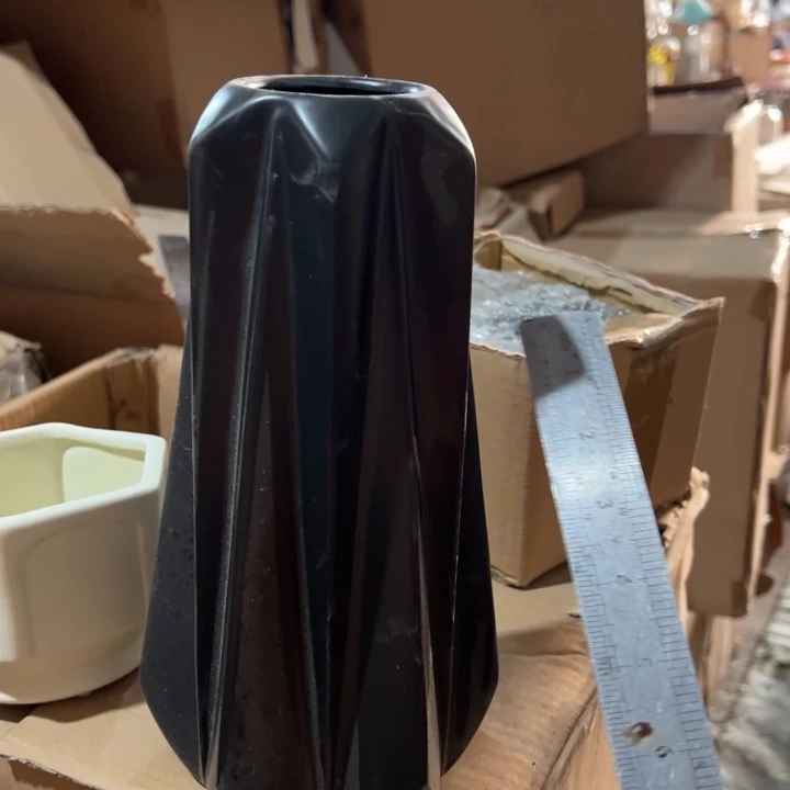 瓷花瓶摆件外贸出口（微瑕）高25口5公分