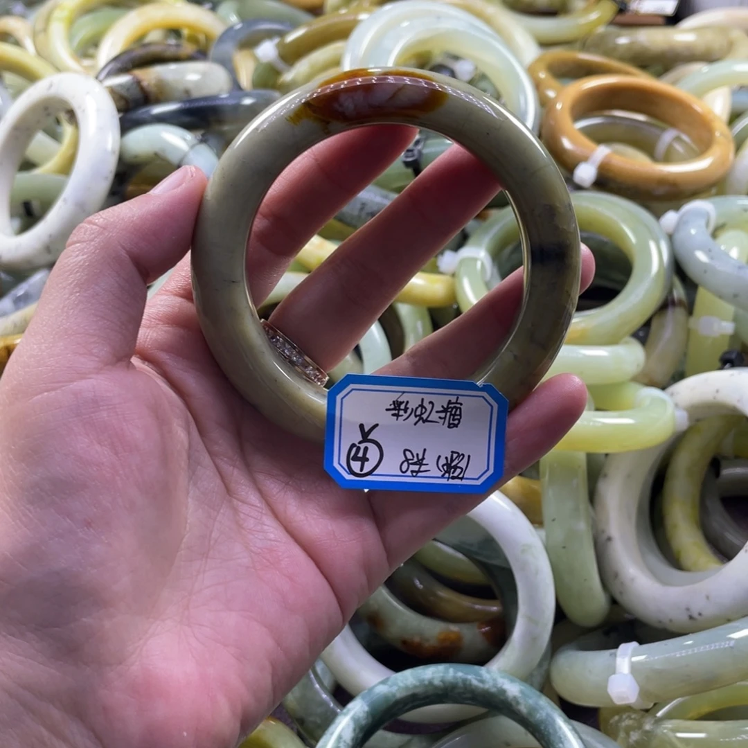 彩***糖蛇纹石玉未镶嵌手镯