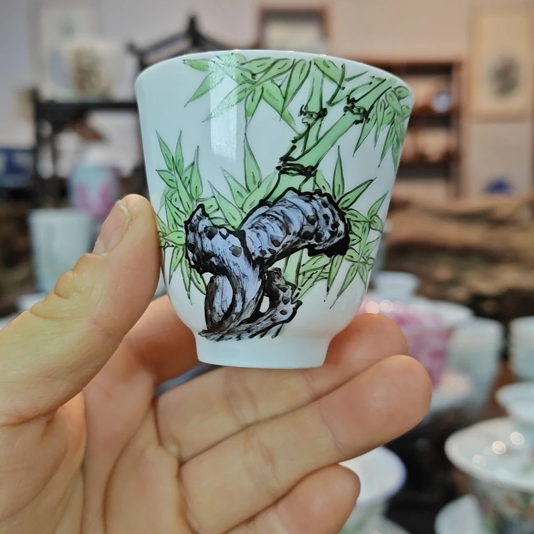 洋**呗景德镇手工手绘绿竹主人杯