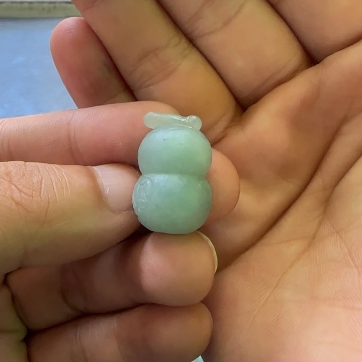 定制翡翠未镶嵌天然