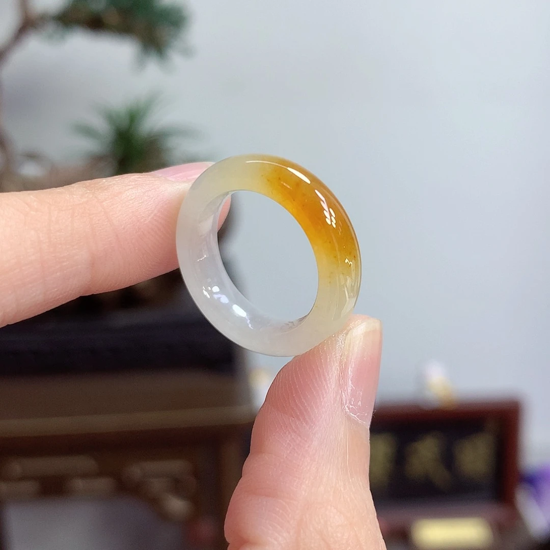 翡翠未镶嵌戒圈10-11号