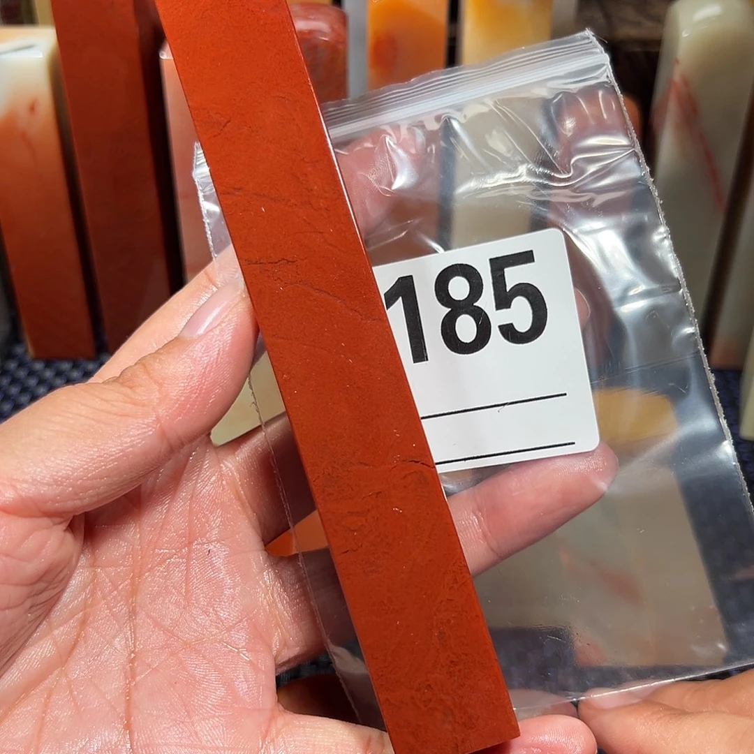 【闪购商品】寿山石印石易**人老挝石