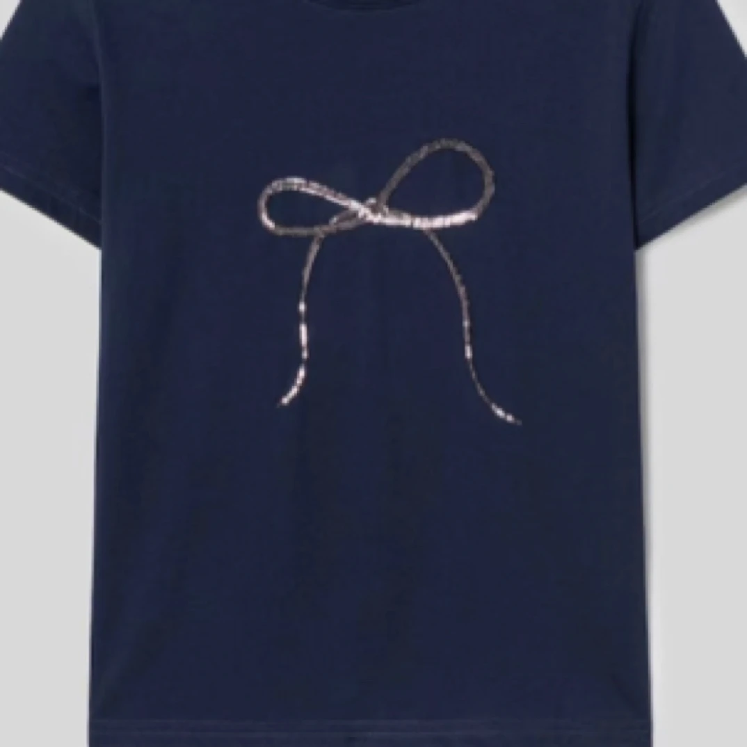 【今日福利】女款蝴蝶结短袖春夏T恤亮片圆领基础款