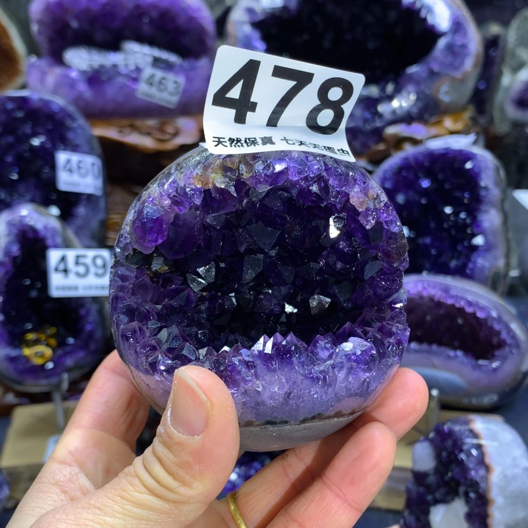 水晶摆件未镶嵌开****1