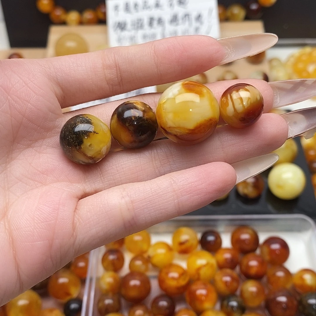 用***9裸石虫珀未镶嵌蜜蜡