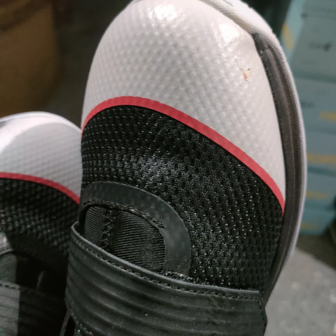 0502时尚休闲篮球鞋