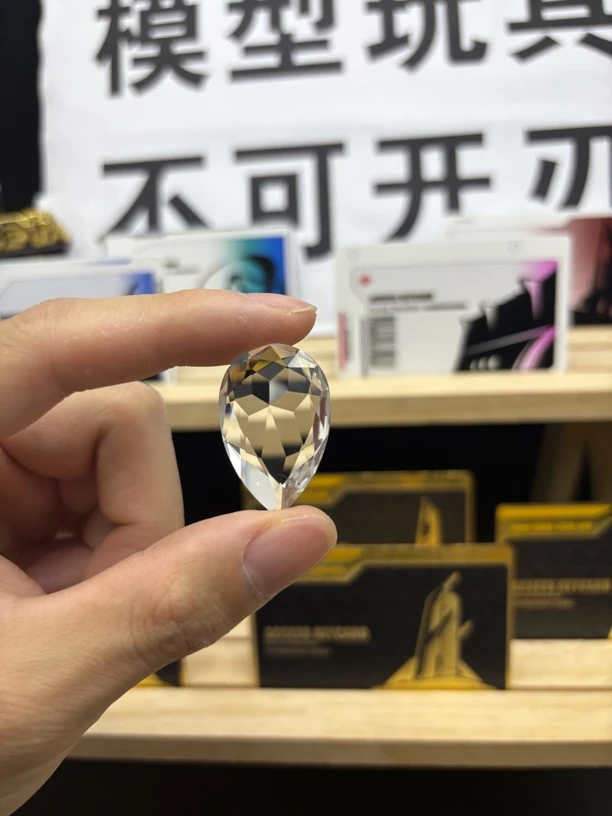 三角洲行动周边非洲之心高透K9水晶+鸟窝礼盒装大红送朋友同学