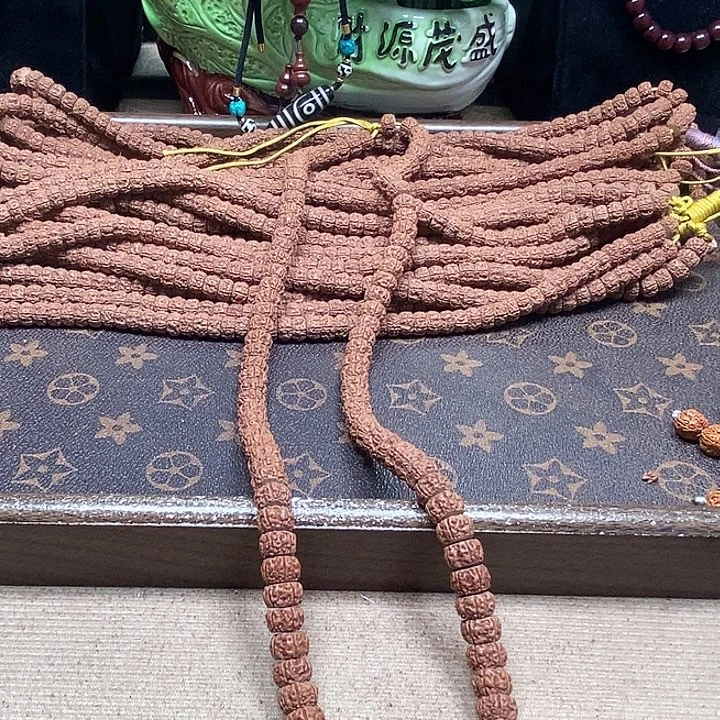 永***远金刚菩提吊坠108元皮二代盘龙