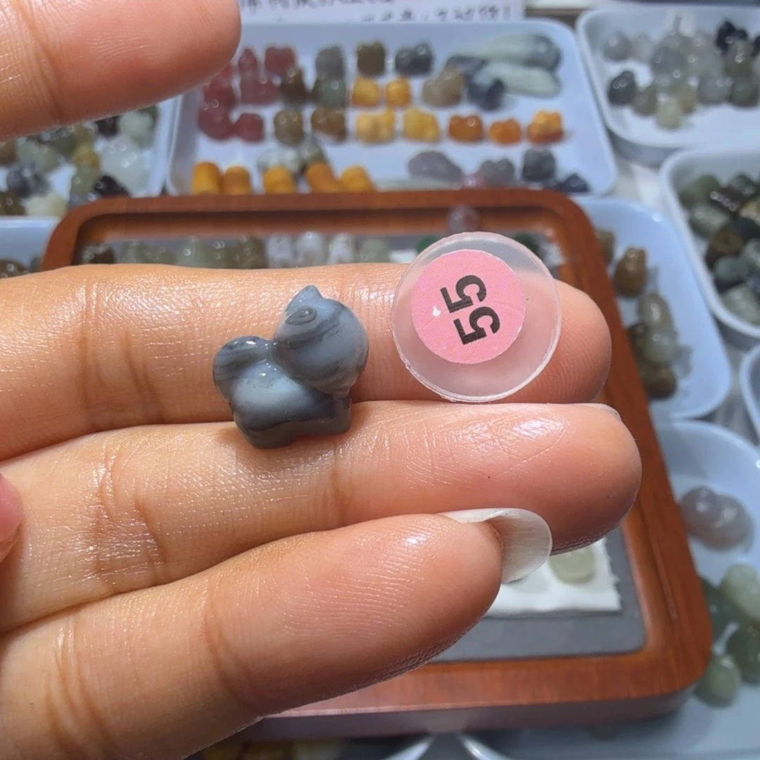 和田玉未镶嵌珠宝奇石