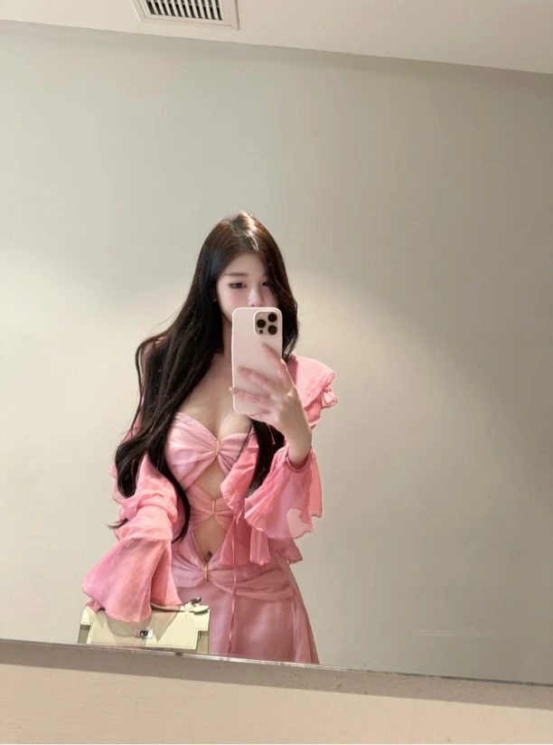 陈允朵*草莓冰*玫红波浪雪纺开衫粉色钻扣褶皱抹胸裙短裙套装