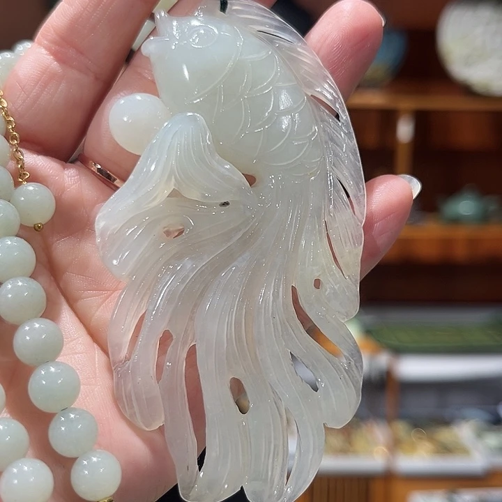 未镶嵌岫玉毛衣链