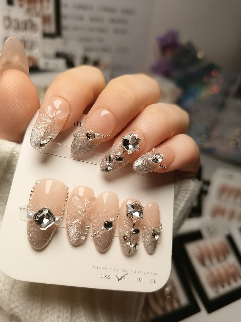 J1手工定制法式猫眼长款爆闪显白高级感穿戴甲美甲贴片白富美