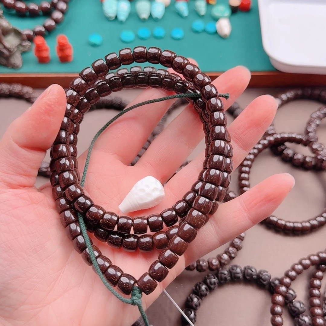 椰蒂手串浪*8*6.8直切加配饰手串