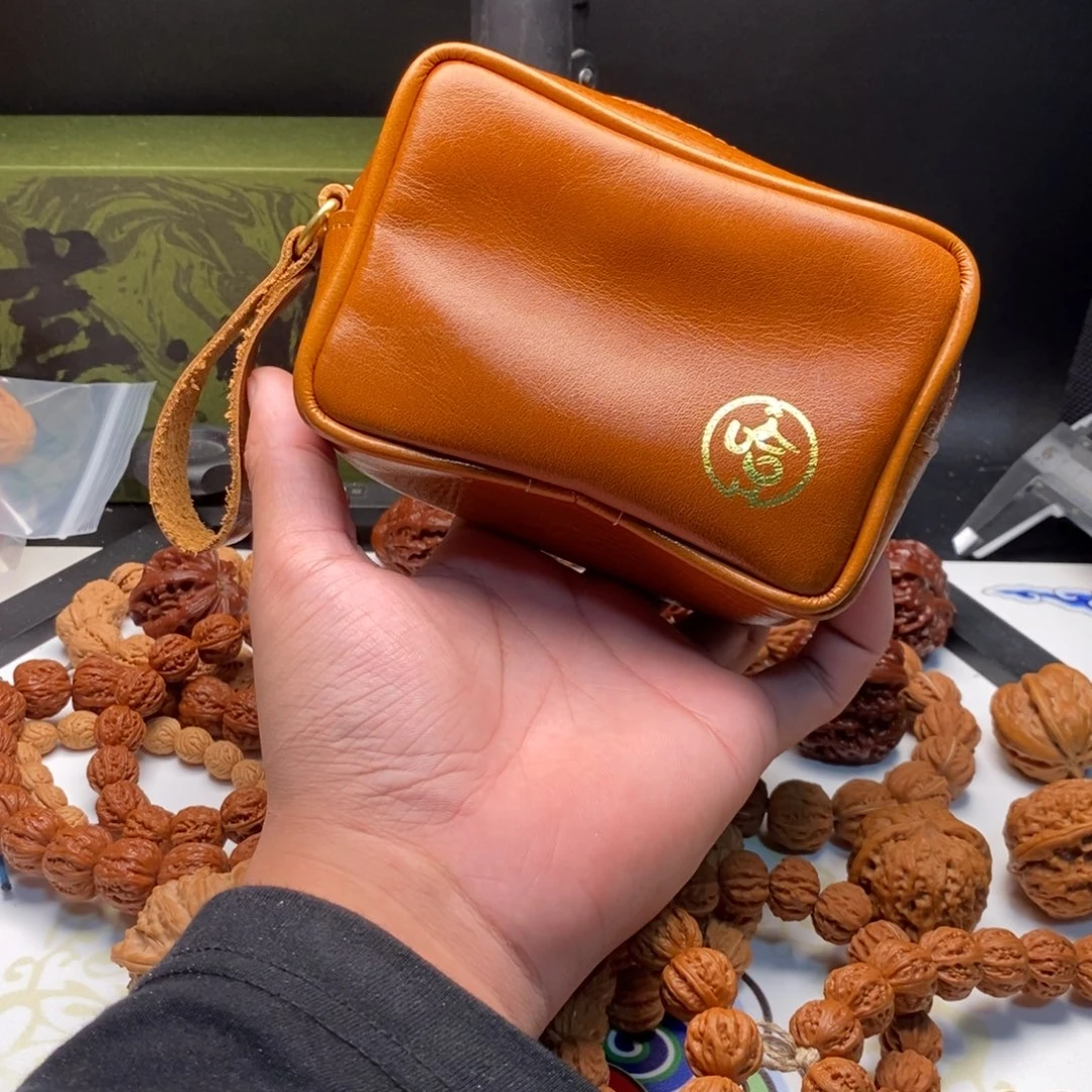 文玩核桃把件嘻哈文玩真皮收纳包