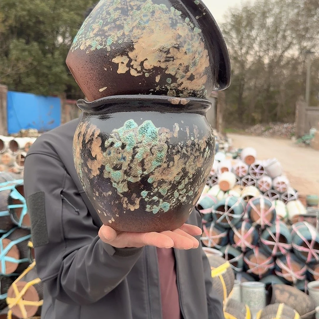 紫砂花盆口20高18（两个姹寂胖子