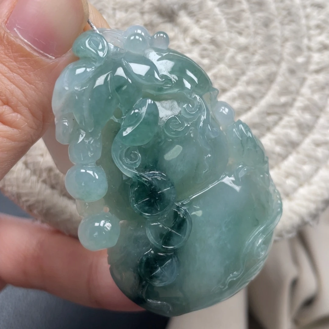 翡翠未镶嵌颈饰天然A货缅甸翡翠