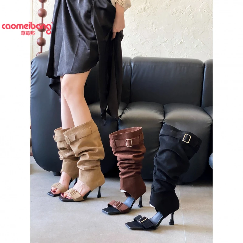 百搭显瘦时尚休闲复古春秋高跟女鞋秋冬中筒黑色高筒筒靴草莓