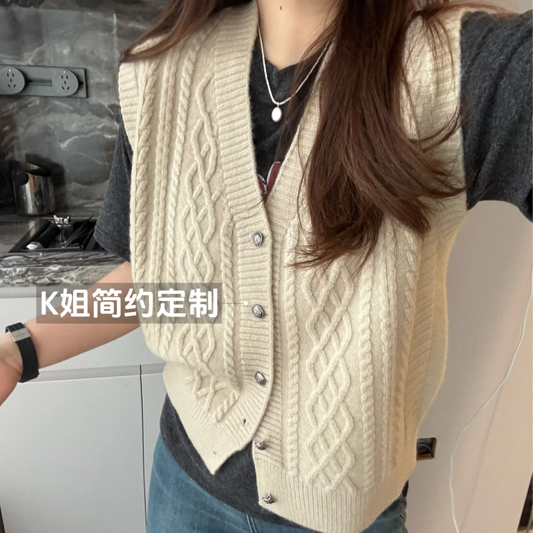 GTNER“KK定制”女款百搭简约韩版无袖设计感针织v领毛衣马甲D1716