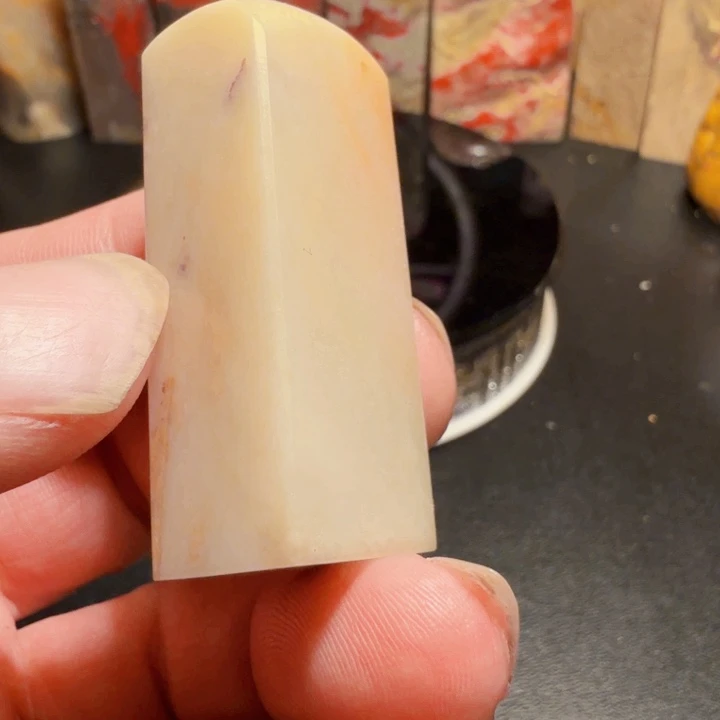 昌化石何*东昌化石印石