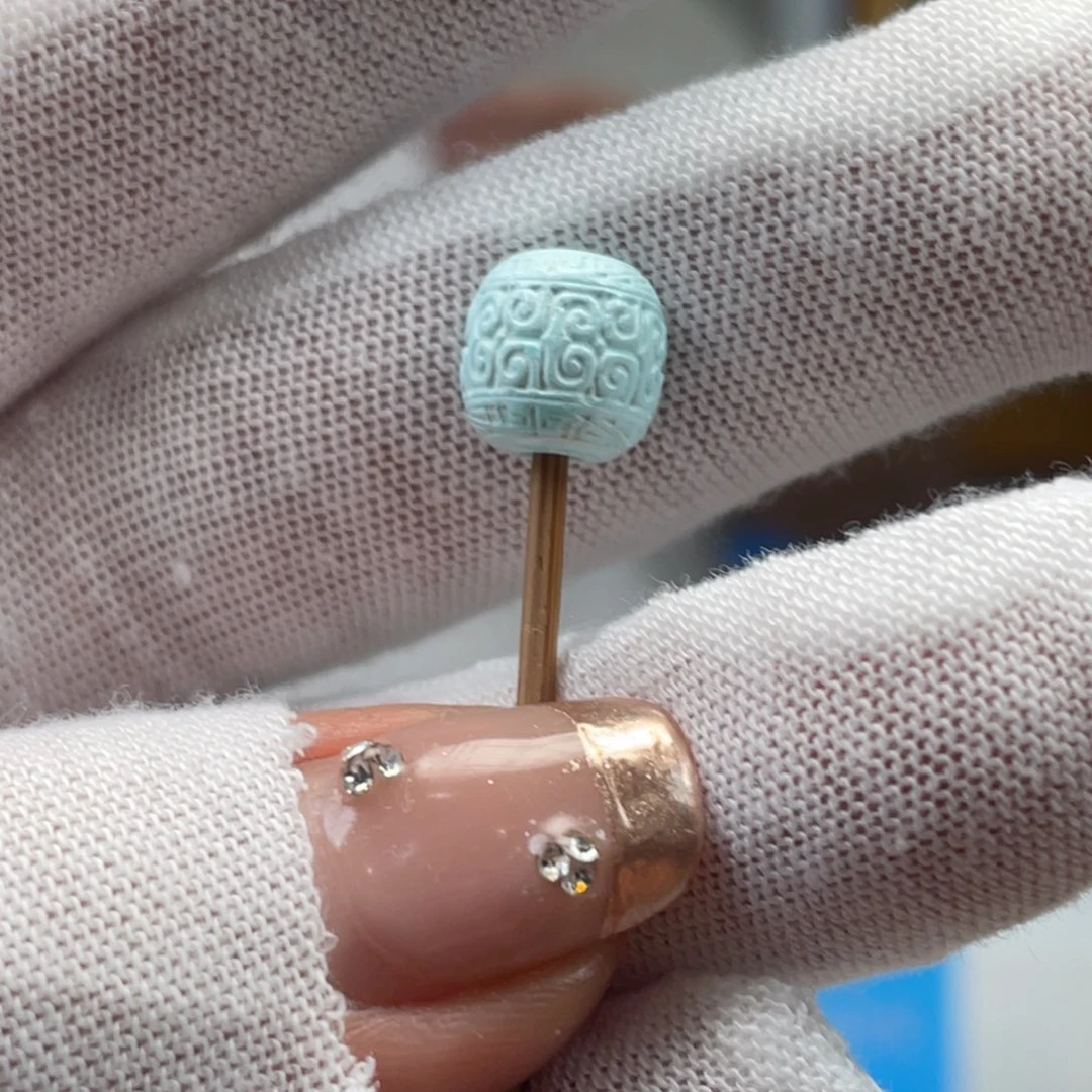 绿松石未镶嵌挂件