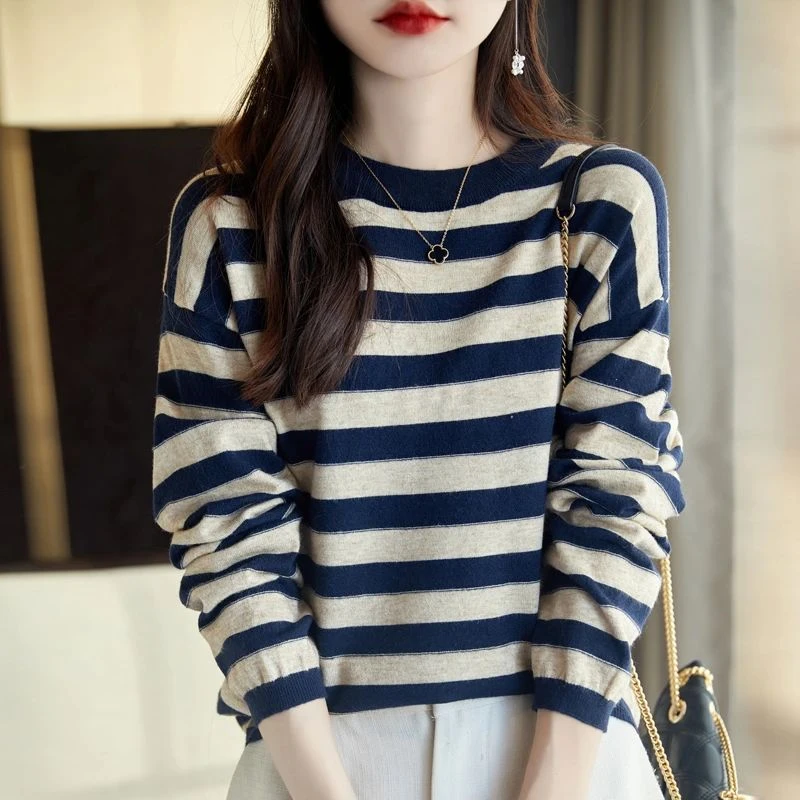 反季清仓！90-190斤圆领条纹保暖时尚宽松大码针织打底衫