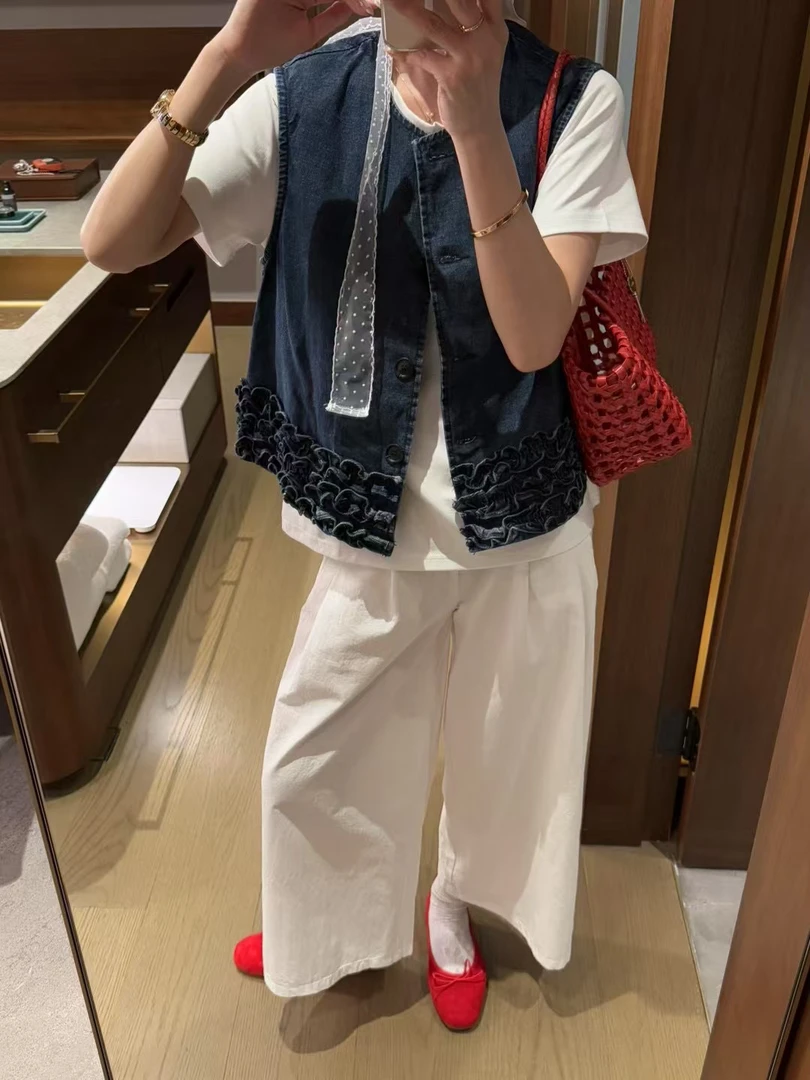 【俪宝】设计感立体花瓣拼接牛仔马甲外套女复古无袖休闲上衣时尚