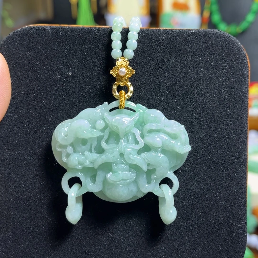 翡翠未镶嵌颈饰天然翡翠