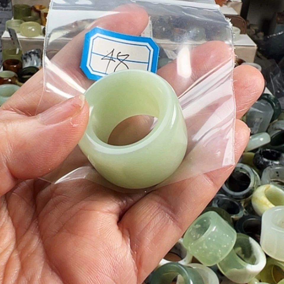 【闪购商品】蛇纹石玉合金颈饰指****）