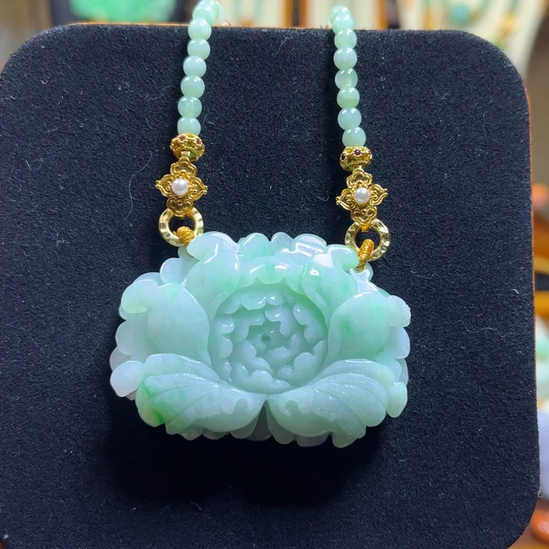 翡翠未镶嵌颈饰天然翡翠