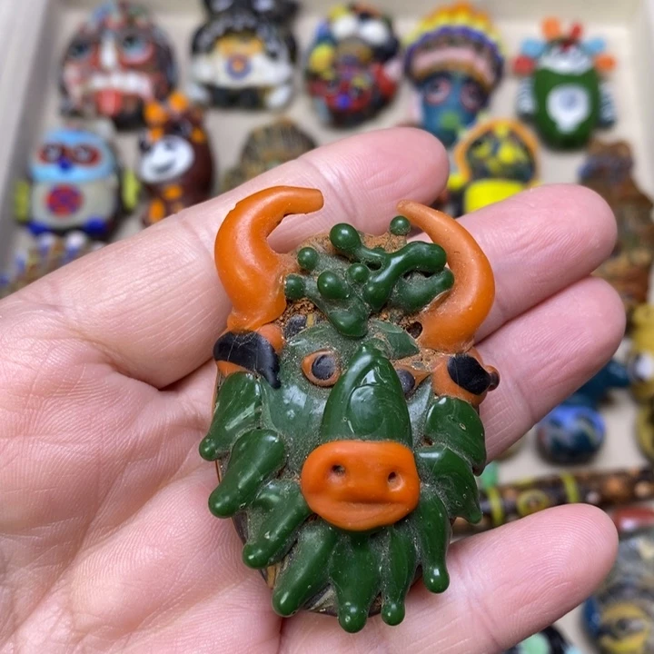 琉璃颈饰福利牛魔不退换054