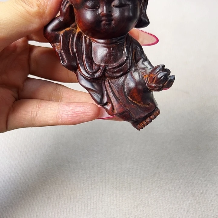 木质心***来老挝大红酸枝摆件一个