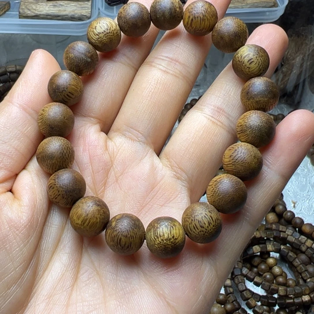 沉香手串卡11圆珠多样性发一