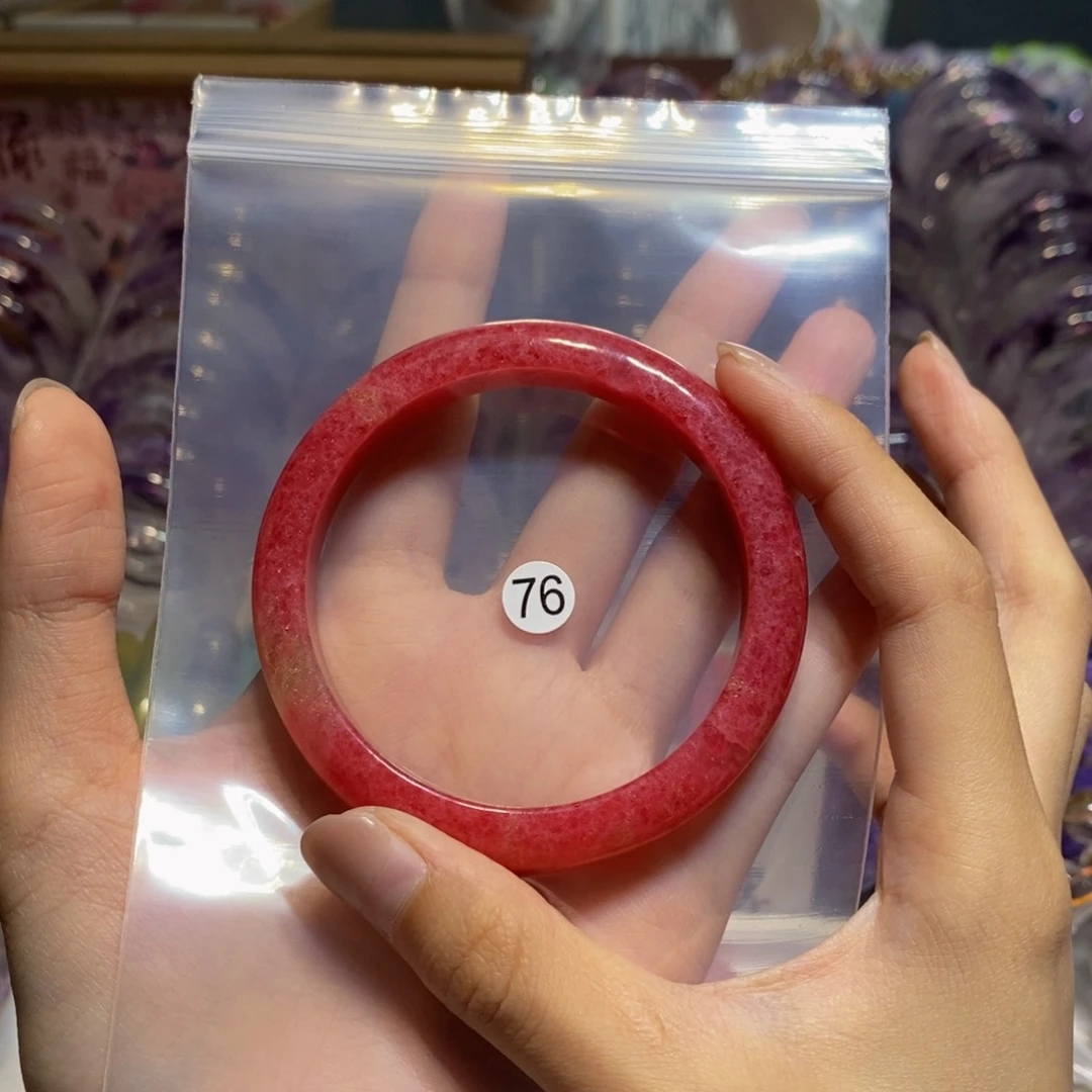 未镶嵌手镯水晶?****）