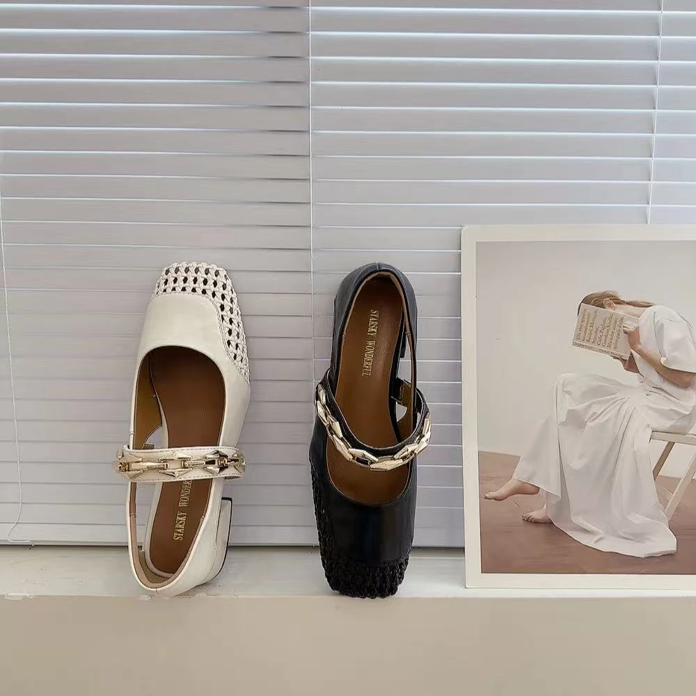 2029新款链条方头舒适百搭软底矮跟小单鞋