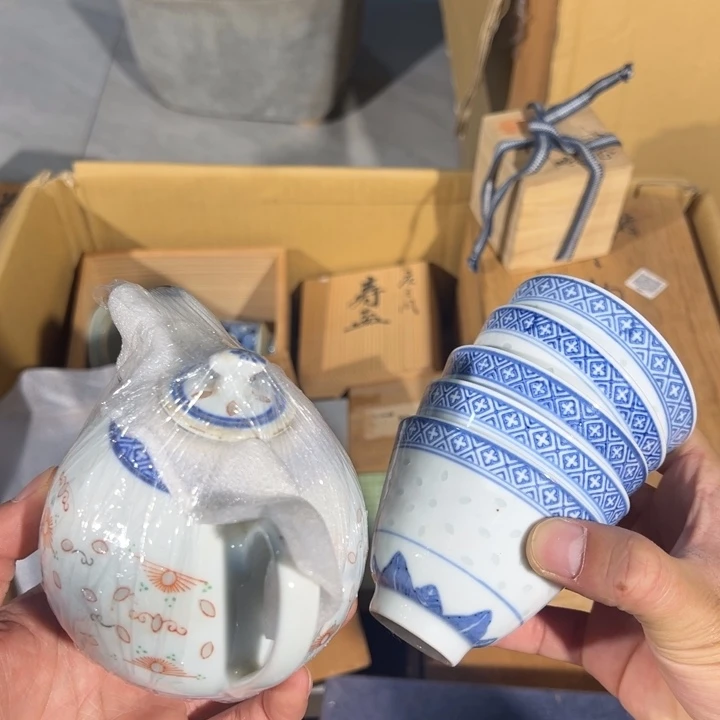 W***8457237653757657657