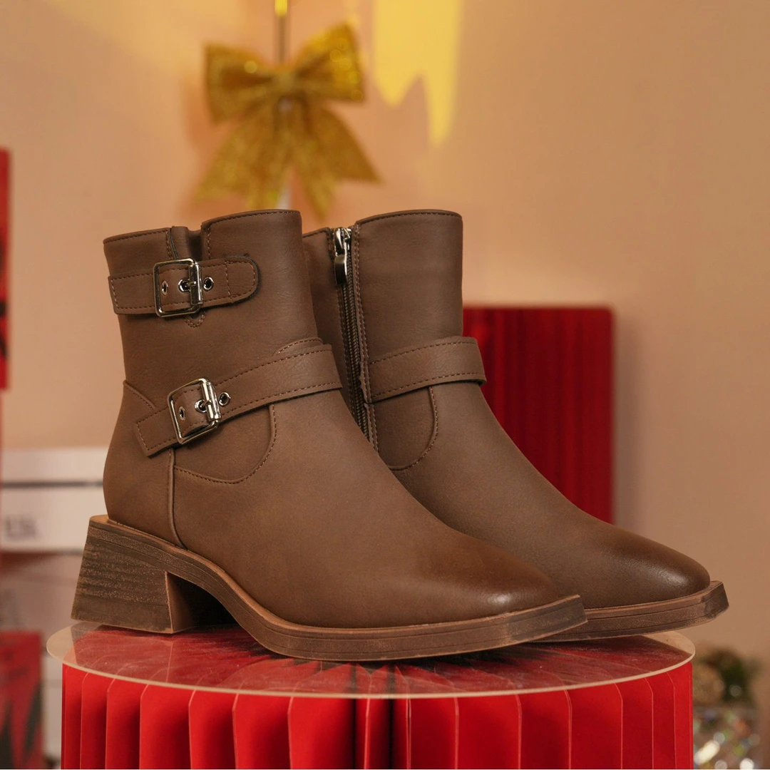 885时装靴粗跟中跟短靴英伦风时装女靴加绒冬季女鞋圆头复古