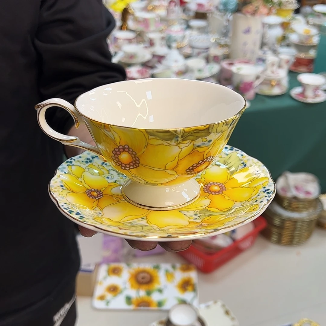 鹿与海陶瓷有限责任公司