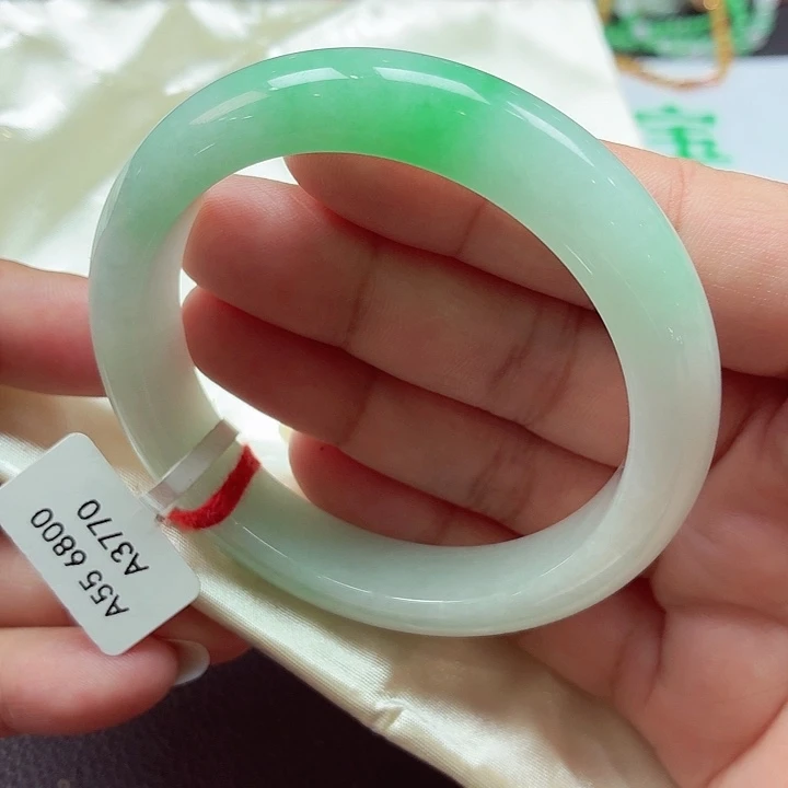 翡翠未镶嵌手镯天然缅甸A货翡翠